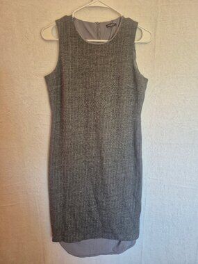 J McLaughlin Gray Sheath Dress Size 6 Wool Blend Lined Work Office Preppy